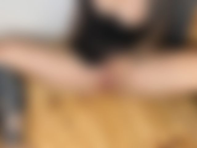 PUSSY POWER! DEIN PUSSY BUNDLE! 10 Geile Pussy Bilder der letzten Monate nur für Dich :) Nackt auf der Küche - auf meinem Sofa, im Bett, breitbeinig vor dir, alles was dein Männerherz höher schlagen lässt und dein Rohr zum Pochen bringt!